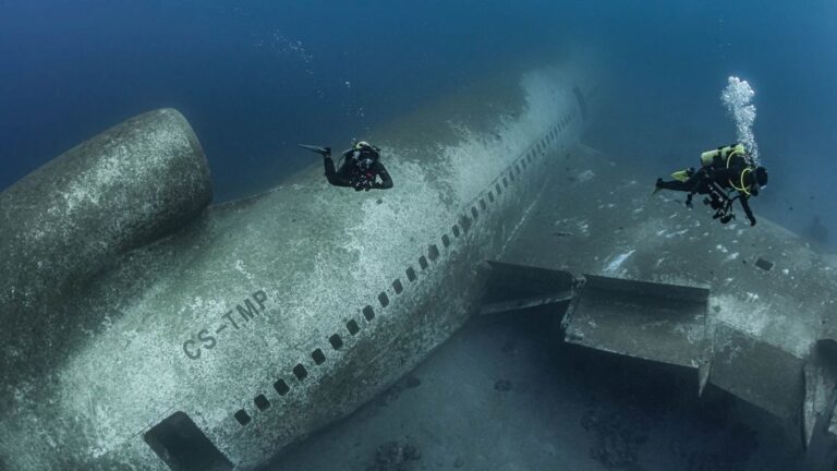 They Found Sunken Plane in the depth of Sea